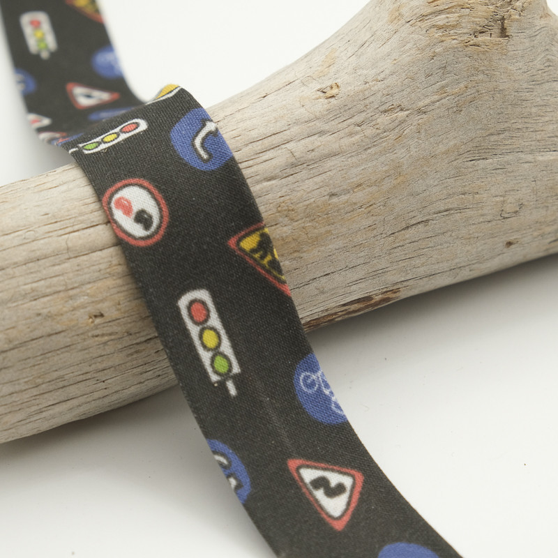 25mm Printed Bias Tape in Traffic Red on a Black Background - Maison Klem